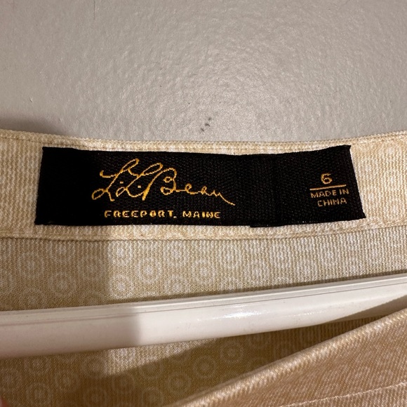 L.L. Bean Silk Blend Long Sleeve Blouse Size 6 - Picture 3 of 8